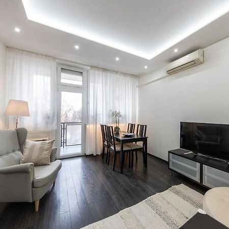 Spacious 3-Room Apartment With Free Parking Budapest Exterior photo